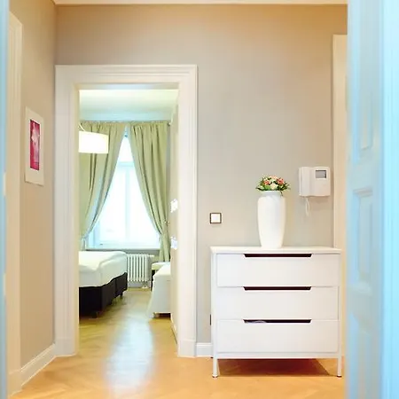 - Arena Stadion, Paris Apartment *